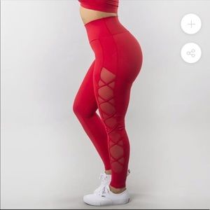 Cross My Heart Leggings